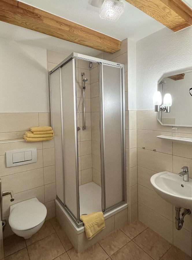 Hotel Garni Melchendorf Erfurt Buitenkant foto