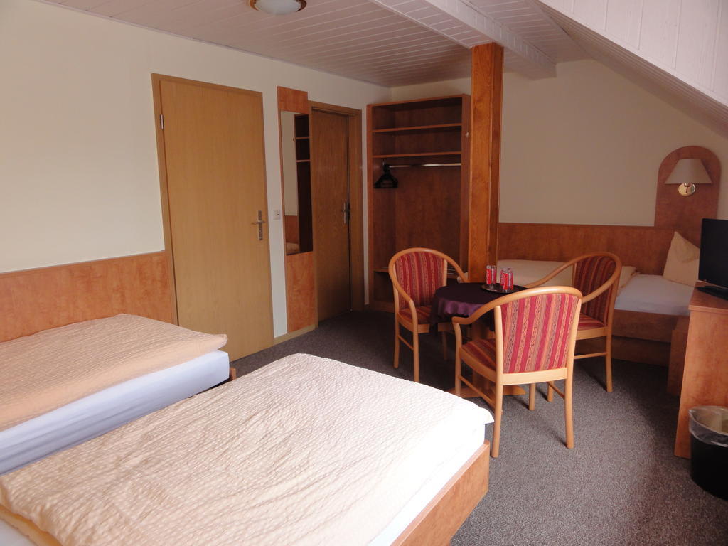 Hotel Garni Melchendorf Erfurt Kamer foto