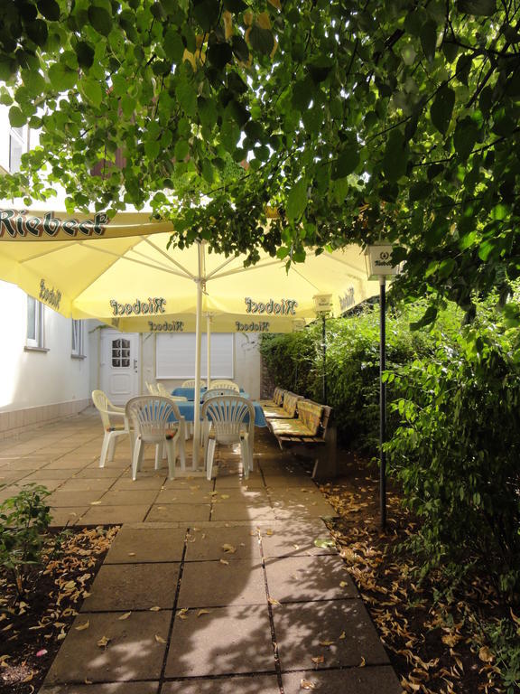 Hotel Garni Melchendorf Erfurt Buitenkant foto