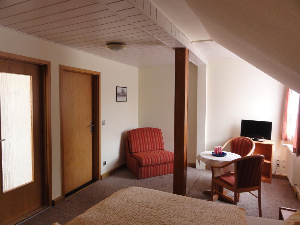 Hotel Garni Melchendorf Erfurt Kamer foto